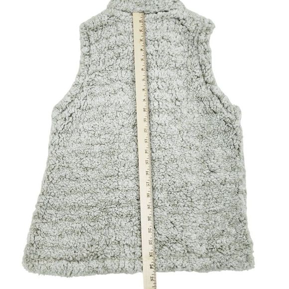 Maurices Small Faux Fur Women's Full Zip Front Pocket Gray Brown Soft Lined Vest - Picture 7 of 9